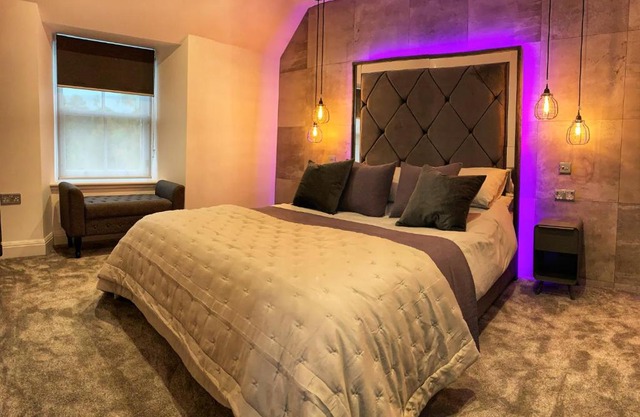 Laburnam Villa - Luxury 4 bedroom accommodation in the heart of Killin