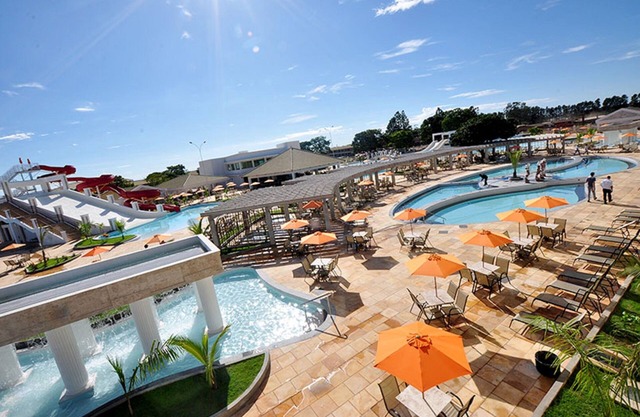 Lacqua diRoma - with access to the wonderful 24h water park of 13 pools + wifi