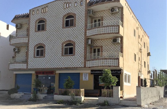Lady Queen Apartment