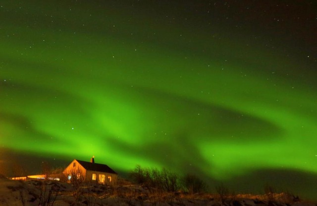 Lækjarkot Rooms and Cottages with Kitchen