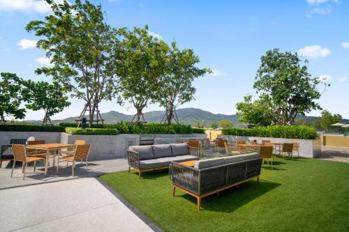 Laguna Beach Residences Reef by Banyan Living