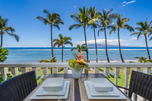 Lahaina Shores 215 · LS 215 Direct Beachfront Views Remodeled St