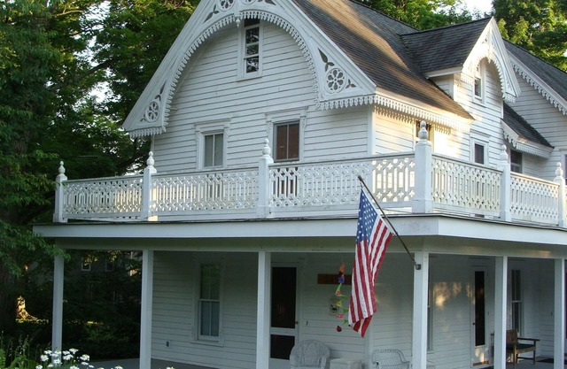 Lake Chautauqua Victorian