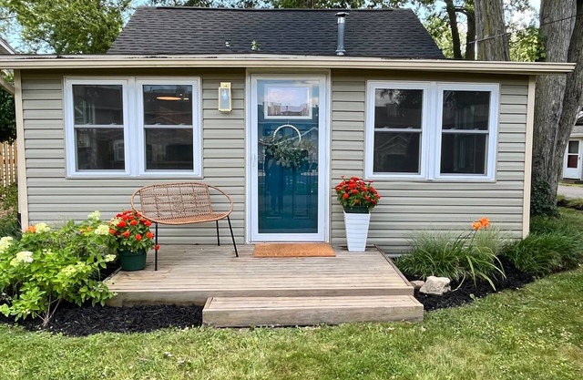 Lake Cottage Retreat: A place to find rest