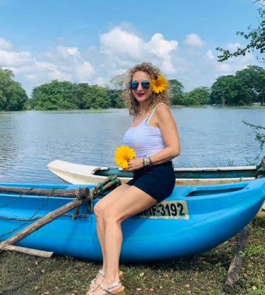 Lake Front Hotel And Restaurant