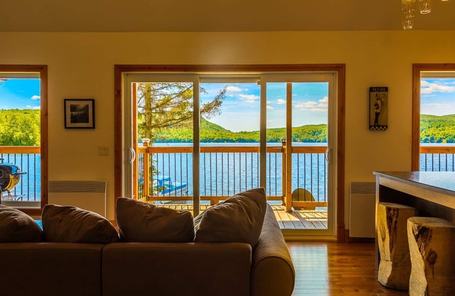 Lake House Insane Views