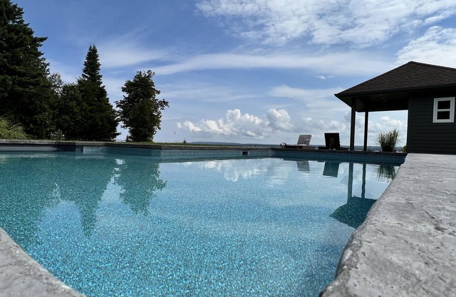 Lake House/on Balmy Beach!