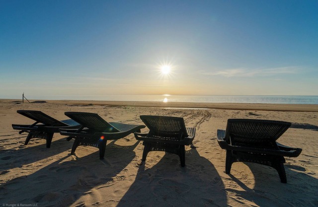 Lake Huron Beach Cabin · Havenwood Shores No. 6