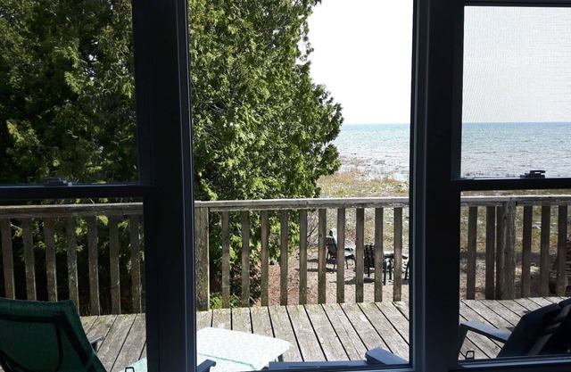 Lake Huron Log Home Municipal License# 2022STA-002