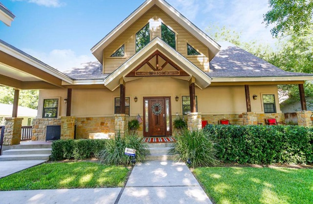Lake LBJ Waterfront House w/Private Boat Slip, Swimming Area with Steps to the lake