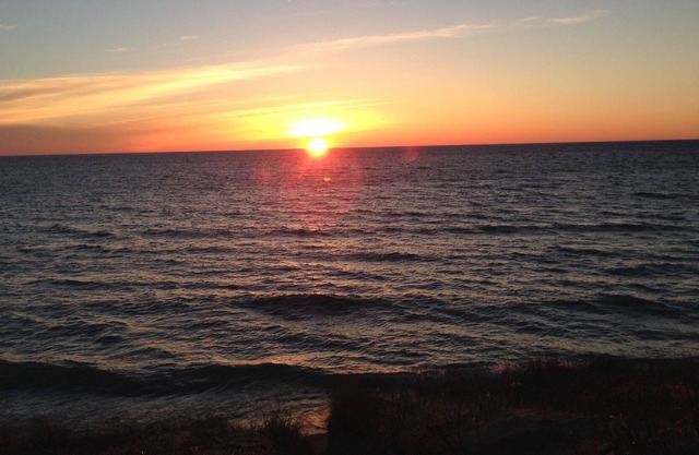 Lake Michigan Cottage with private frontage in Arcadia, Michigan near Frankfort