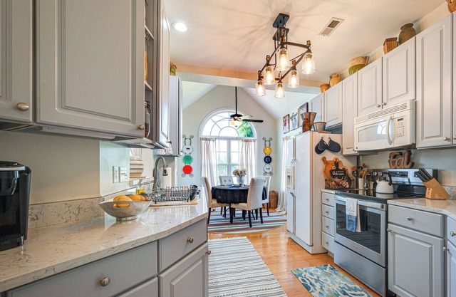 Lake Norman Getaway w/Dock & Outdoor Dining Area
