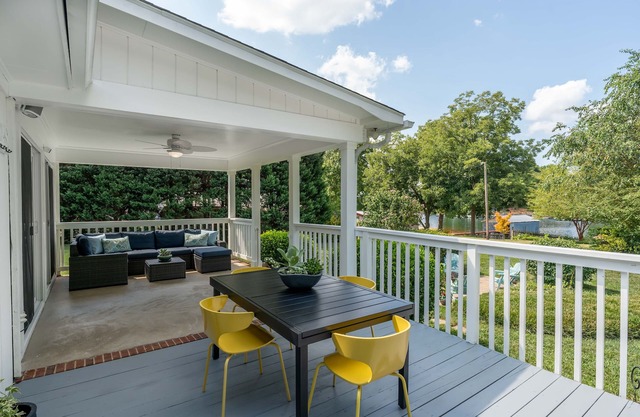 Lake Norman Waterfront Cottage with Private Dock