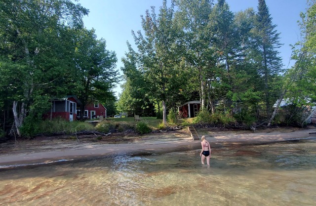 Lake Superior Paradise - Hermit's Cove
