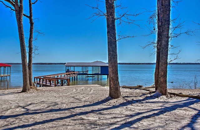 Lake Tawakoni Access: Home w/Game Room!
