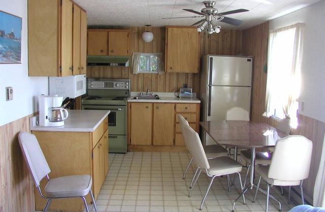 Lake Temagami Cottage Rentals - Cottage #4 - Lakeview