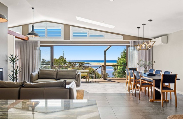 Lake View Luxury Wallaga Lake - 21 Lakeview Drive