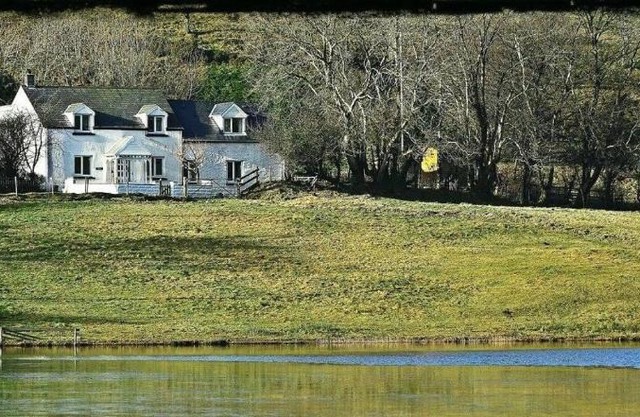 Lake view Romantic retreat