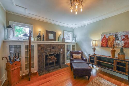 Lakefront Craftsman