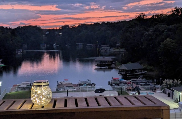 Lakefront Hideaway - Outdoor Balcony Perfect for Relaxing