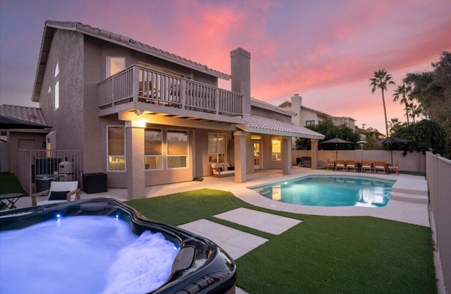 Lakeside 5BR Retreat | Pool & Hot Tub