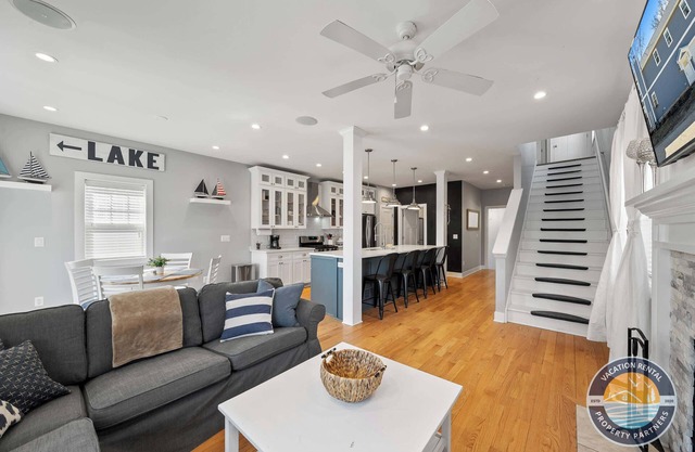 Lakeside Comfort in Delavan Home