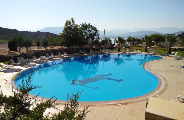 Lakeside Garden Holiday Village