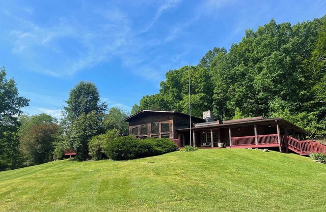 Lakeside Lodge 3BR Suite/hottub option LL123