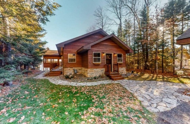 Lakeside Lookout Little Arbor Vitae Lake