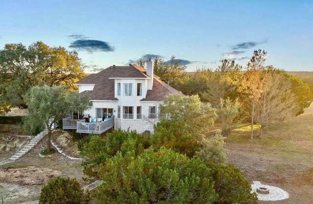 Lakeside Retreat on Lake Whitney | Game Room, Hammock Area | Family-Friendly Fun