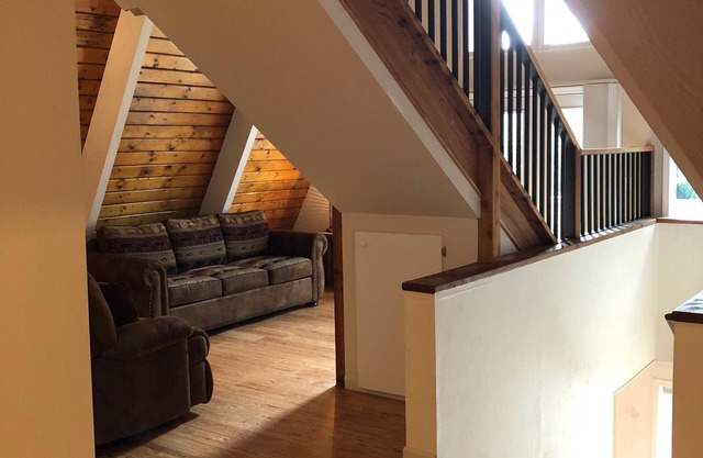 Lakeside vacation rental