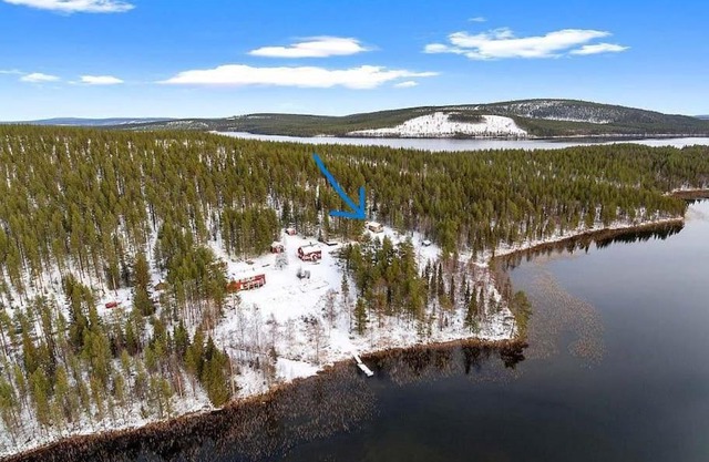 Lakeside wilderness cabin