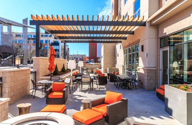 Lakewood, Colo., Extended Stay Room Near Denver Federal Center