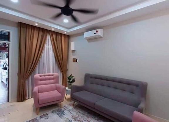 LamanAureliaMUSLIM Homestay with Private Pool