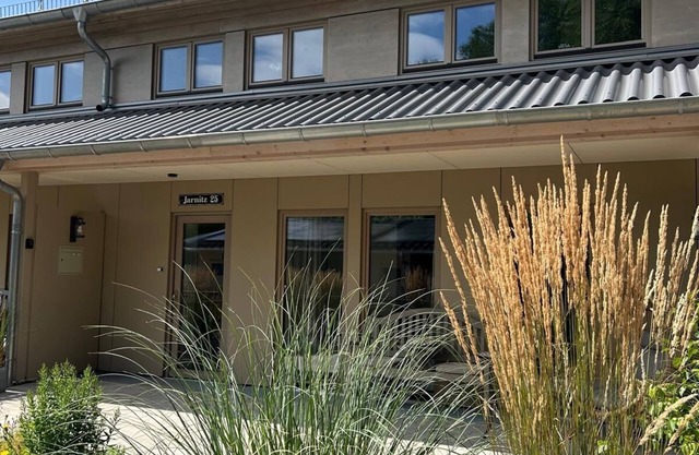 Landhaus Jarnitz- Spacious vacation home on Rügen - ideal for family vacations