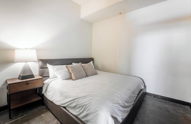 Landing | Amazing 1BD, Clubhouse, Gym