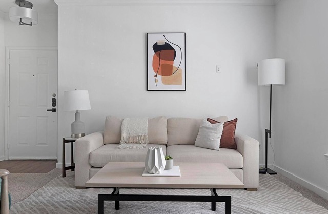 Landing | Amazing 1BD, Gym, Pool