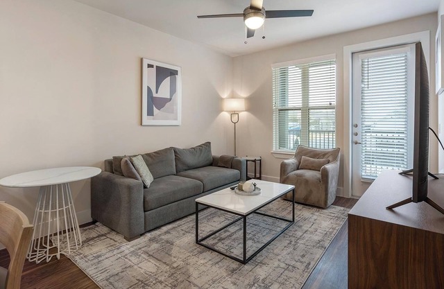 Landing | Amazing 1BD, Gym, Clubhouse