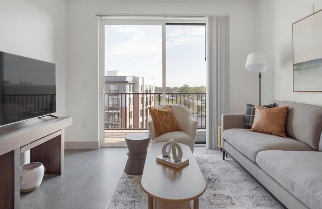 Landing | Amazing 2BD, Clubhouse, Pool