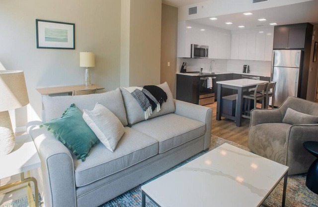 Landing at 1405 Point - 1 Bedroom in Fells Point