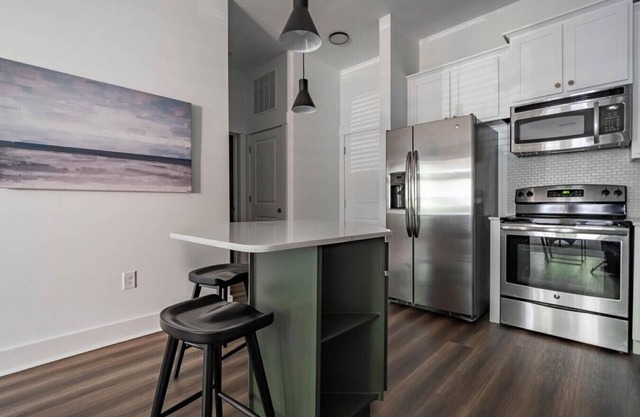 Landing at Lofts at Weston Lakeside - 1 Bedroom in Cary