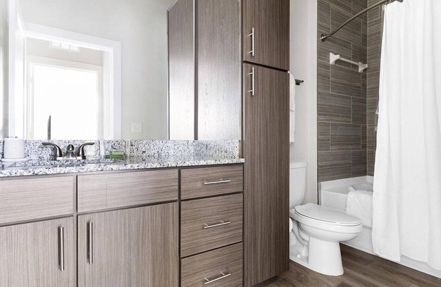 Landing at Luxor Club - 2 Bedrooms in Southside