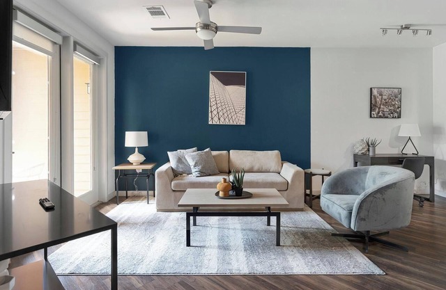Landing at Oxly at the Merc - 1 Bedroom in Utsa Area/Leon Valley