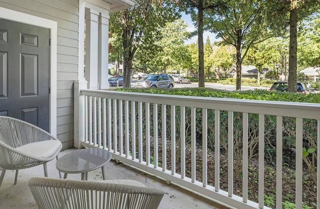 Landing at Parkside Center - 1 Bedroom in Town Center