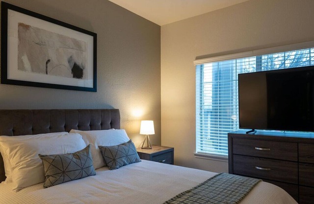Landing at The Aspect Apartments - 2 Bedrooms in East Riverside Oltorf