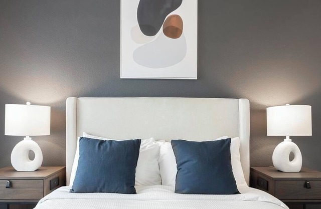 Landing at The Aspect Apartments - 2 Bedrooms in East Riverside Oltorf