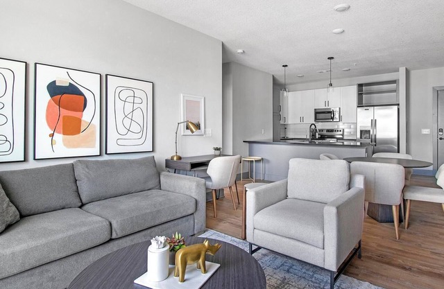 Landing at The Note - 2 Bedrooms in Northside