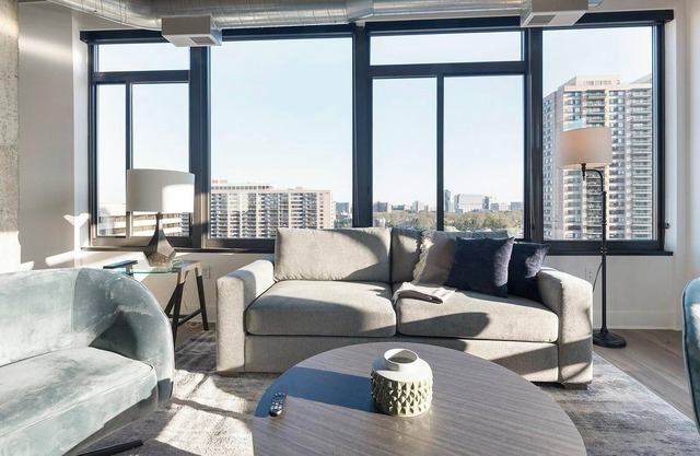 Landing at Three Collective - 2 Bedrooms in Fal.