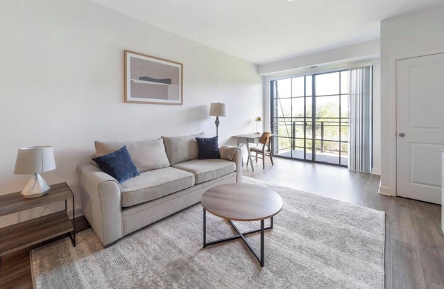 Landing | Beautiful 1BD, Yoga Studio, Gym