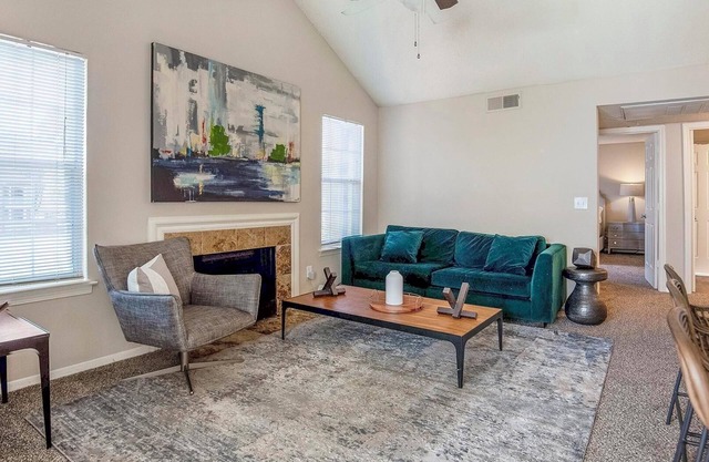 Landing | Beautiful 1BD, Gym, Pool